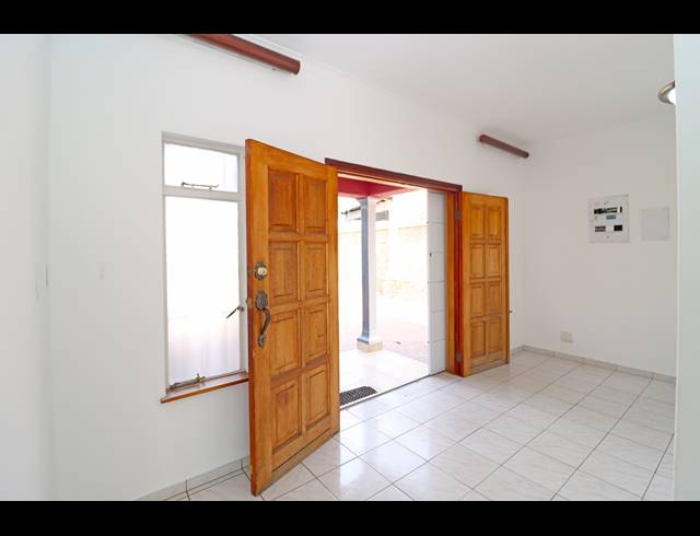 4 BEDROOM HOUSE FOR SALE IN LYNDHURST